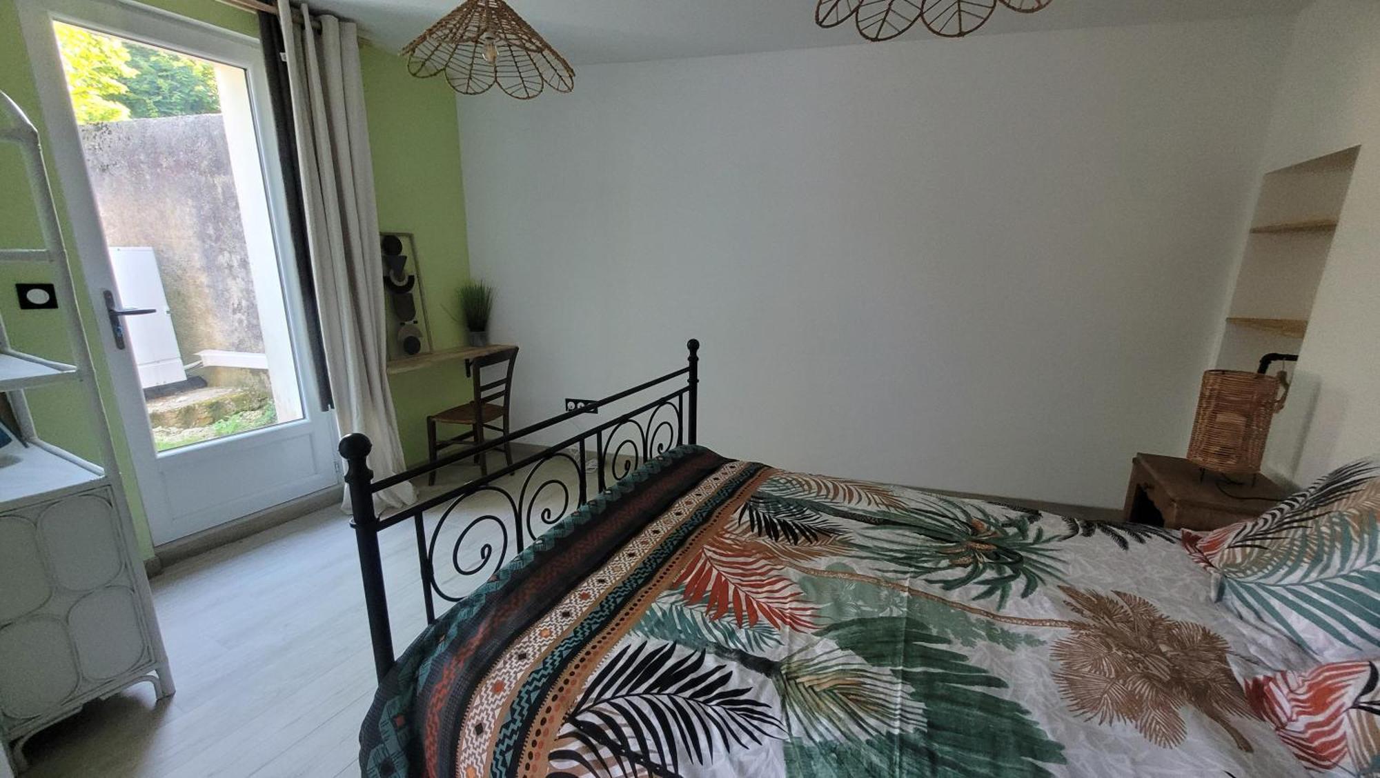 Le Truc En Plus, Accessibles Pmr, Appartement 45 M2 Mitoyen Dans Une Maison Avec Un Autre Appartement Guérard 외부 사진